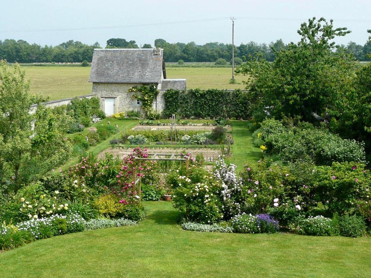 Roulage Ferme 18Eme Normandie Plage Longueville  Exterior photo